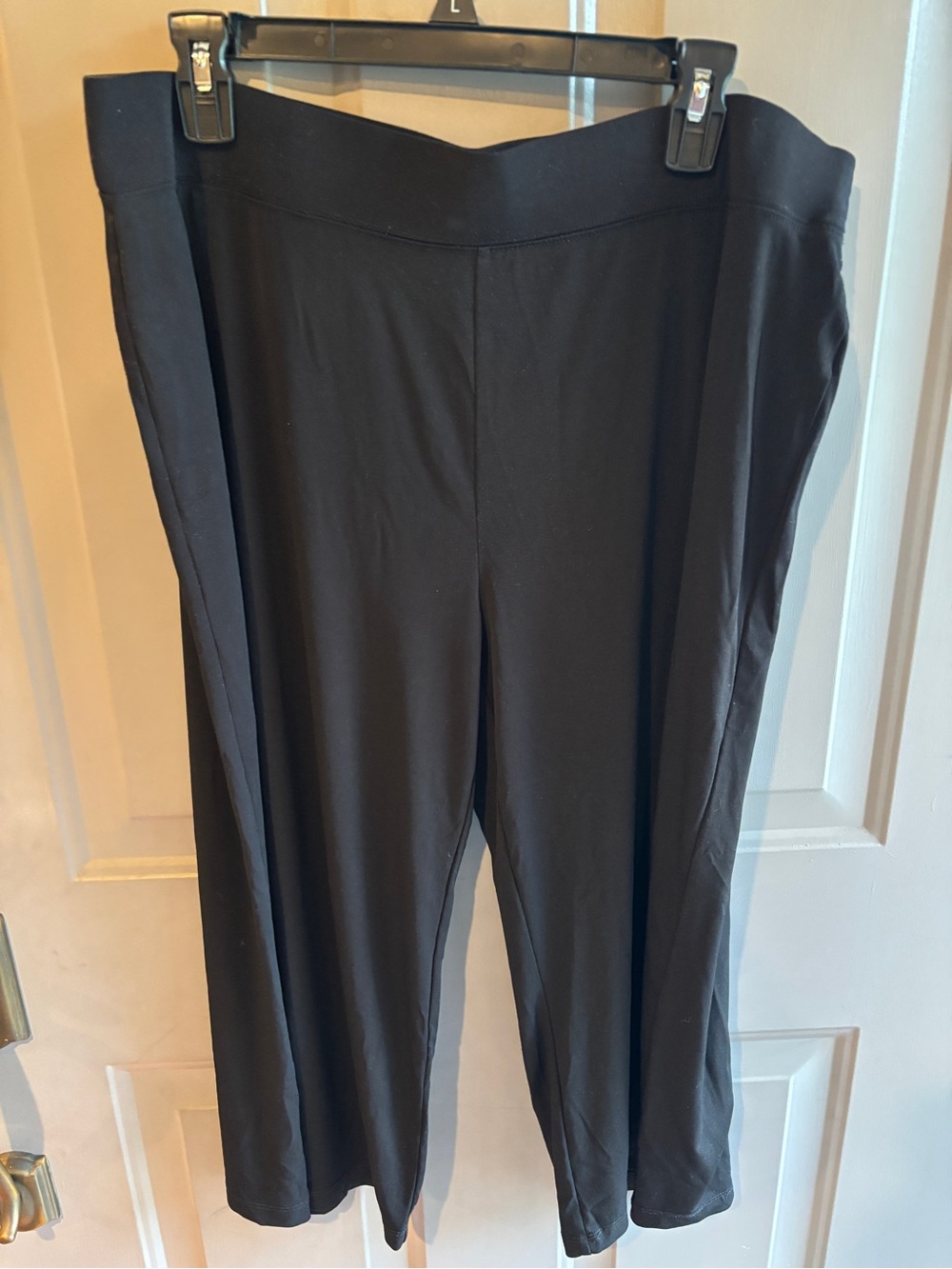 Liz Claiborne Black women’s Dress capri - wide leg size XL